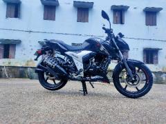 TVS Apache RTR 160 4V